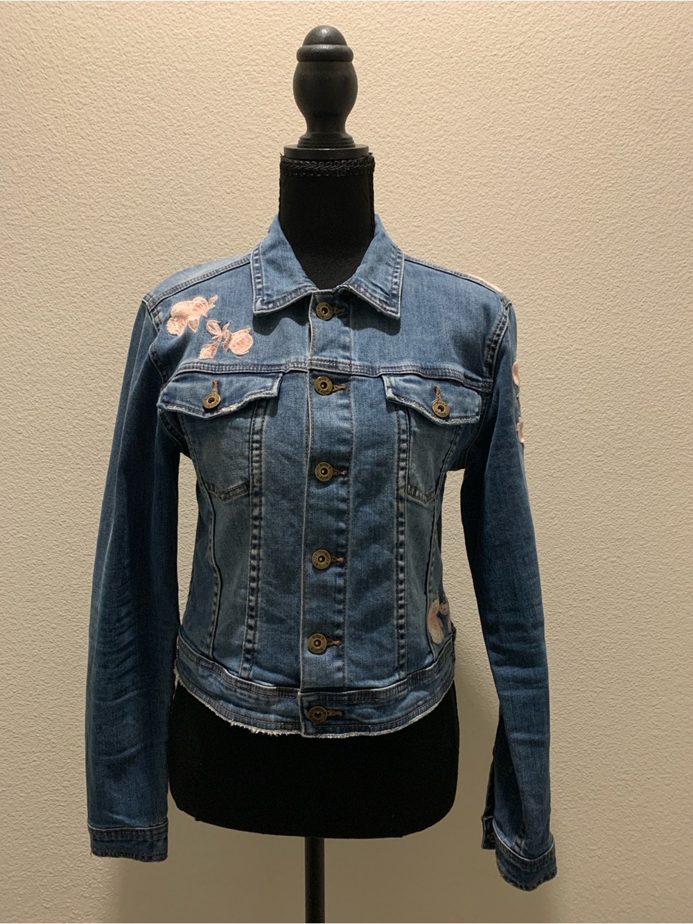 Billy T Embroidered Light Blue Denim Jean Jacket - Floral Detail (Size S)